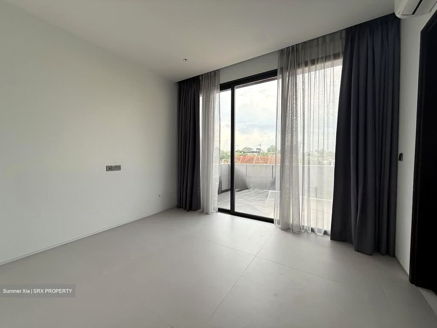 Fernhill Road (D10), Semi-Detached #554146851